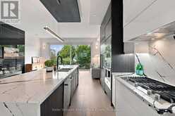 17 WALFORD ROAD | Toronto Ontario | Slide Image Twelve