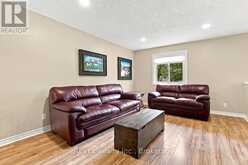 92 MAPLE DRIVE | Belleville Ontario | Slide Image Four