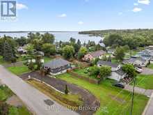 9 LAKEVIEW AVENUE | Caesarea Ontario | Slide Image Three