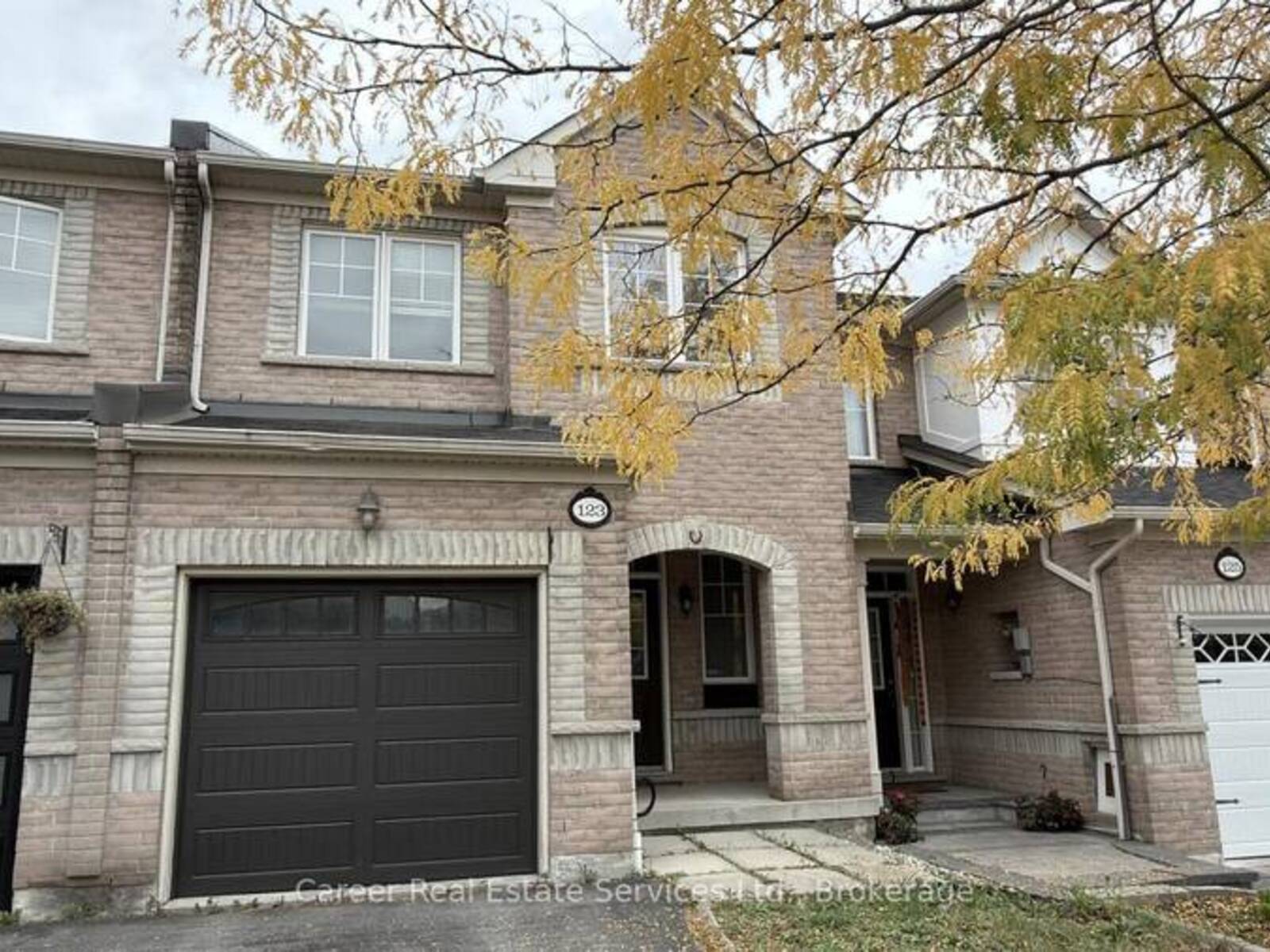 123 SILVERWOOD CIRCLE, Ajax, Ontario L1Z 0A4