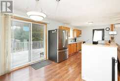 24 OAKWOOD DRIVE | Fenelon Falls Ontario | Slide Image Ten