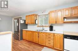 24 OAKWOOD DRIVE | Fenelon Falls Ontario | Slide Image Eight