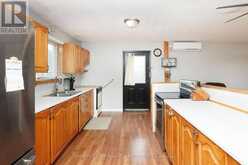 24 OAKWOOD DRIVE | Fenelon Falls Ontario | Slide Image Nine
