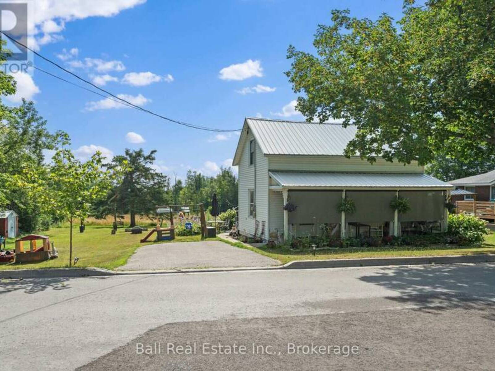 27 PROSPECT STREET, North Kawartha, Ontario K0L 2H0
