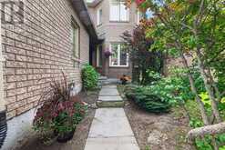 25 EDGERTON DRIVE | Clarington Ontario | Slide Image Three
