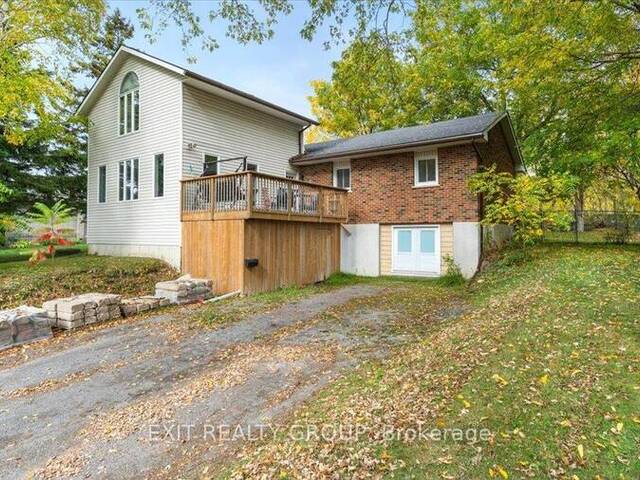 44 HILLCREST DRIVE Quinte West Ontario, K8V 0M6 - 5 Bedrooms Home For Sale