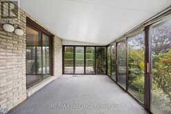 28 JUBILEE COURT | Whitby Ontario | Slide Image Nine