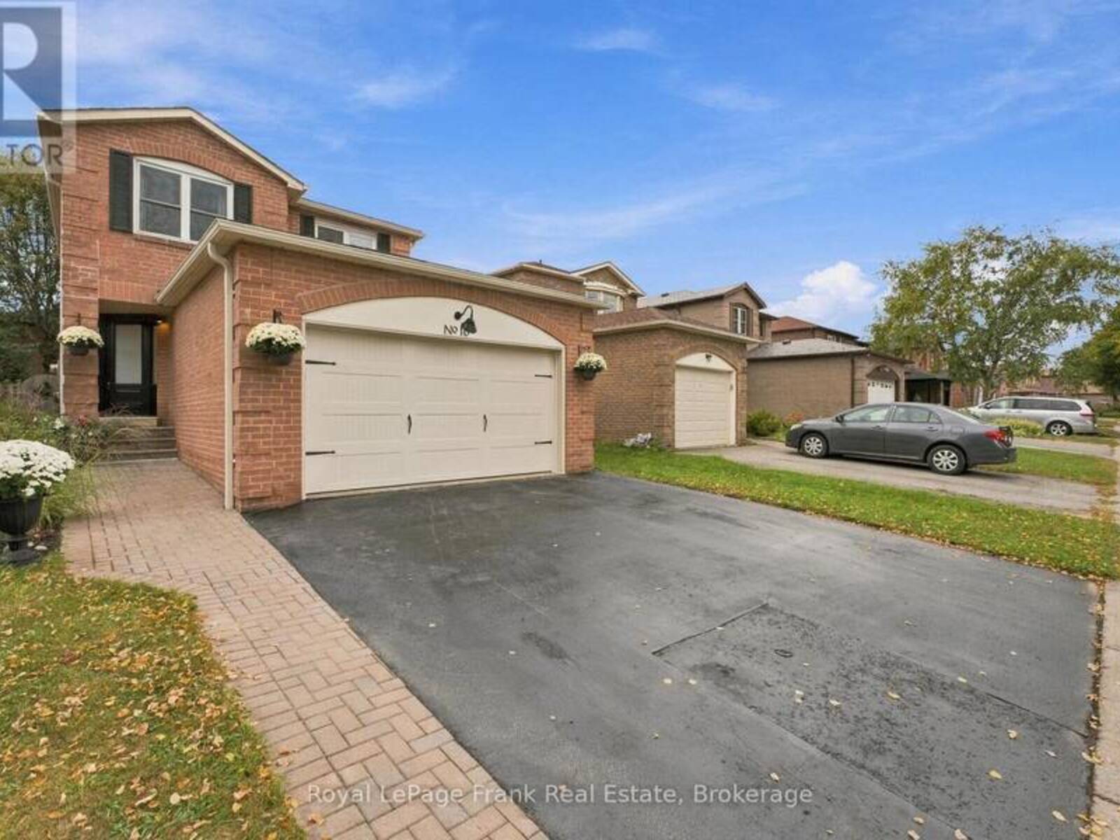 10 DELANEY DRIVE, Ajax, Ontario L1T 2K3