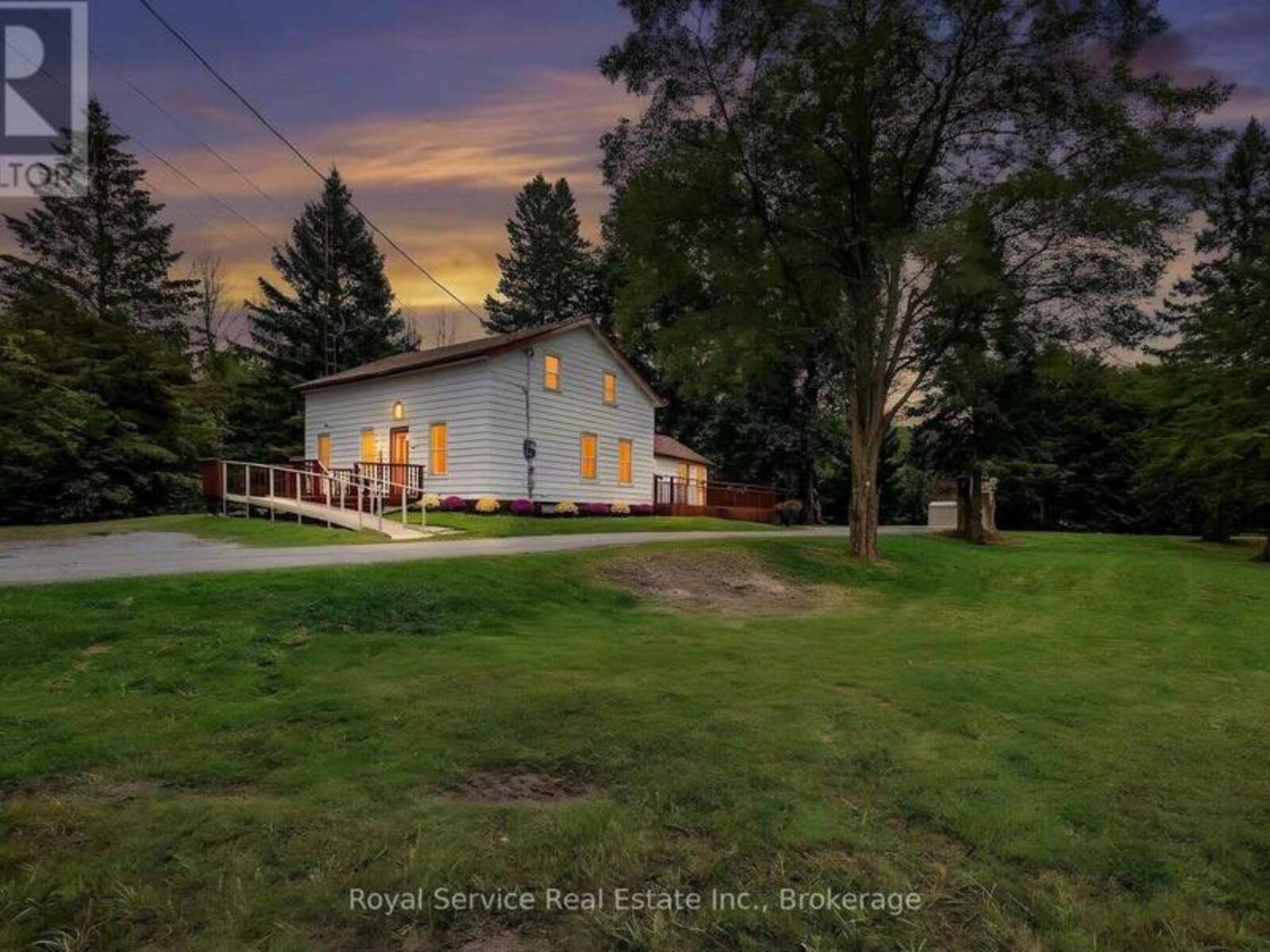 4045 HIGHWAY 2, Clarington, Ontario L1B 0R4