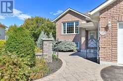 128 MAPLE DRIVE | Belleville Ontario | Slide Image Three