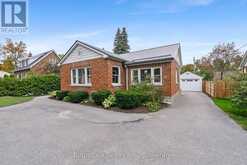 14 ANGELINE STREET S | Lindsay Ontario | Slide Image Two
