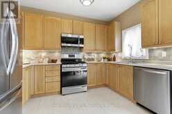 27 DENT STREET | Ajax Ontario | Slide Image Fifteen