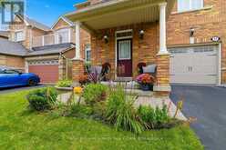 27 DENT STREET | Ajax Ontario | Slide Image Five