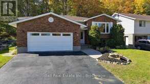 16 MAPLE STREET | Bancroft Ontario | Slide Image Forty-four