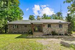 79 OAKRIDGE ROAD | Bobcaygeon Ontario | Slide Image Two