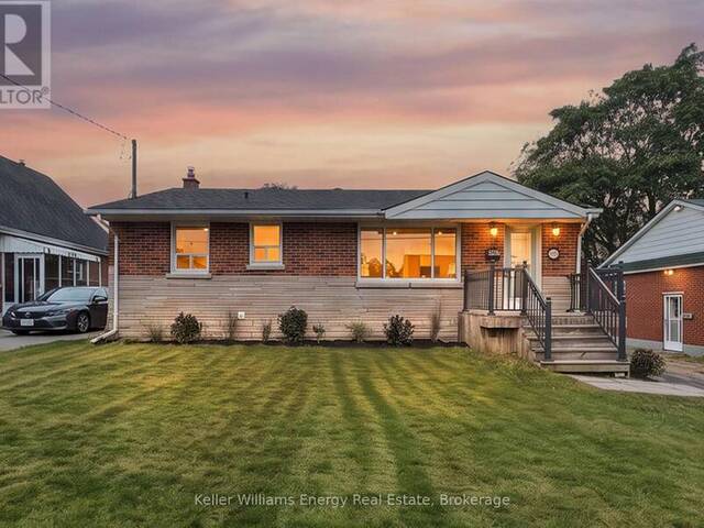 54 EASTLAWN STREET Oshawa Ontario, L1H 7J8 - 4 Bedrooms Home For Sale