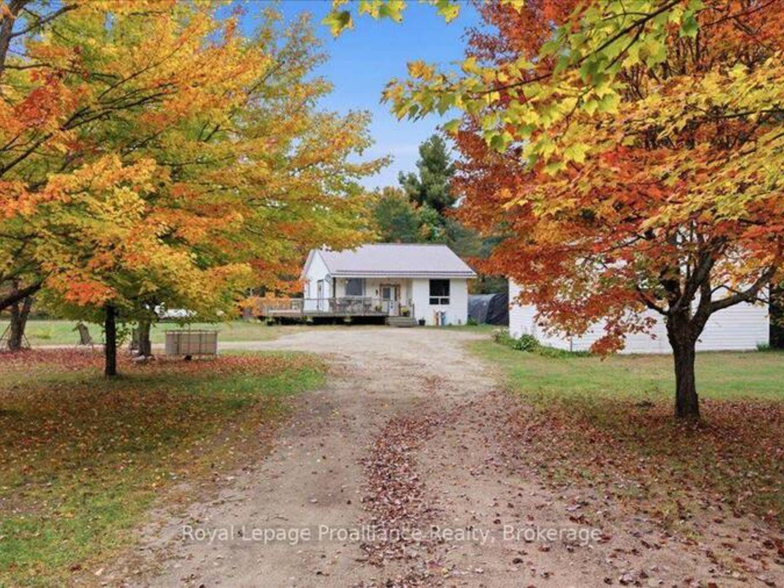 53 HARTIN ROAD, Addington Highlands, Ontario K0H 2G0