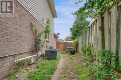 634 DOWN CRESCENT | Oshawa Ontario | Slide Image Seven