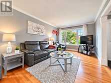 5 DENFIELD ROAD | Lindsay Ontario | Slide Image Eight
