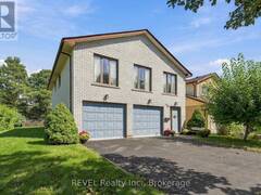 123 ARDWICK STREET Whitby Ontario, L1N 8A2