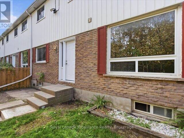 3 - 11 TRACEY PARK DRIVE Belleville Ontario, K8P 4R4 - 3 Bedrooms Condo For Sale