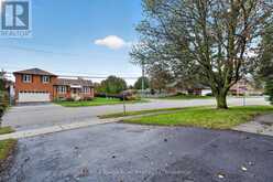 830 EWING COURT | Cobourg Ontario | Slide Image Four