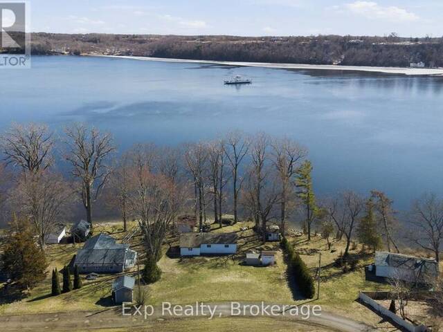 32 QUINTE VIEW ROAD Greater Napanee Ontario, K0H 1G0 - 3 Bedrooms Waterfront Home For sale