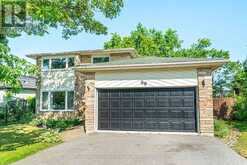 60 SANDERLING CRESCENT | Lindsay Ontario | Slide Image One