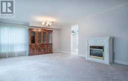 213 - 712 ROSSLAND ROAD E | Whitby Ontario | Slide Image Nine