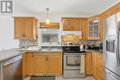 20 EAKINS CRESCENT | Lindsay Ontario | Slide Image Seventeen