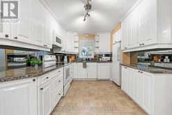 147 EAST STREET N | Bobcaygeon Ontario | Slide Image Eleven