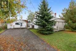 147 EAST STREET N | Bobcaygeon Ontario | Slide Image Two