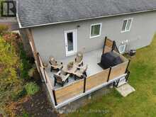 21611 LOYALIST PARKWAY | Prince Edward Ontario | Slide Image Forty