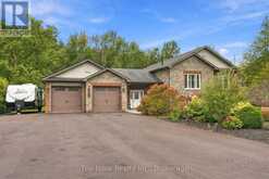 21611 LOYALIST PARKWAY | Prince Edward Ontario | Slide Image Three