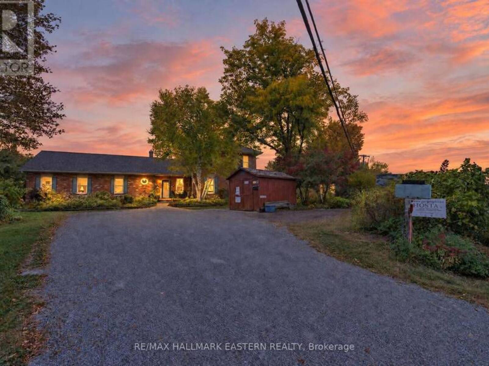 136 COUNTY 4 ROAD, Peterborough, Ontario K9L 1V6