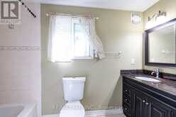 930 WHITE ASH DRIVE | Whitby Ontario | Slide Image Thirty-two