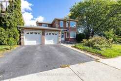 930 WHITE ASH DRIVE | Whitby Ontario | Slide Image Three