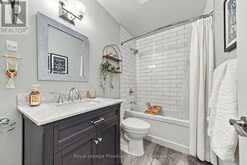 14 MUNRO AVENUE | Belleville Ontario | Slide Image Thirteen
