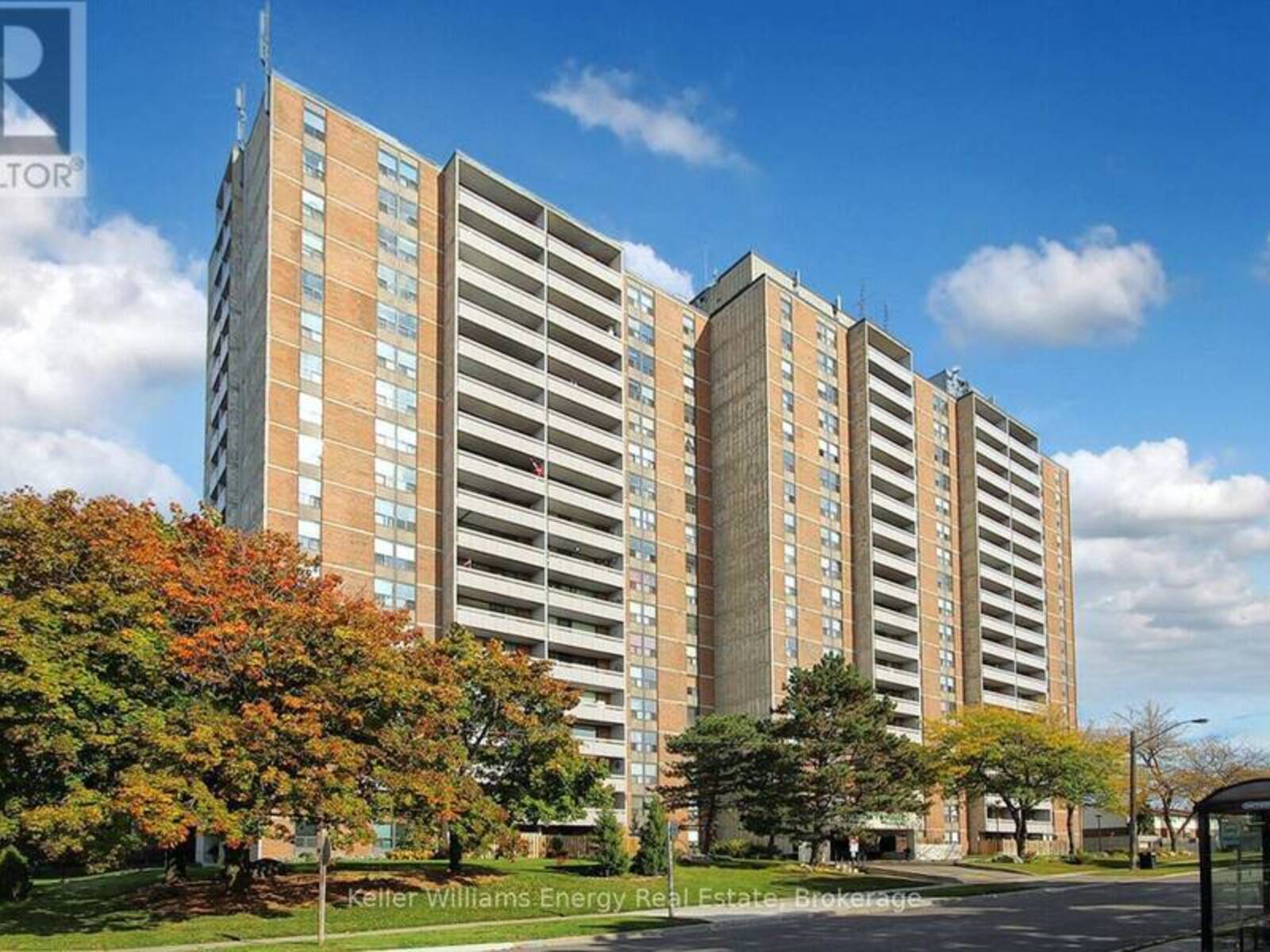 1209 - 1210 RADOM STREET, Pickering, Ontario L1W 2Z3