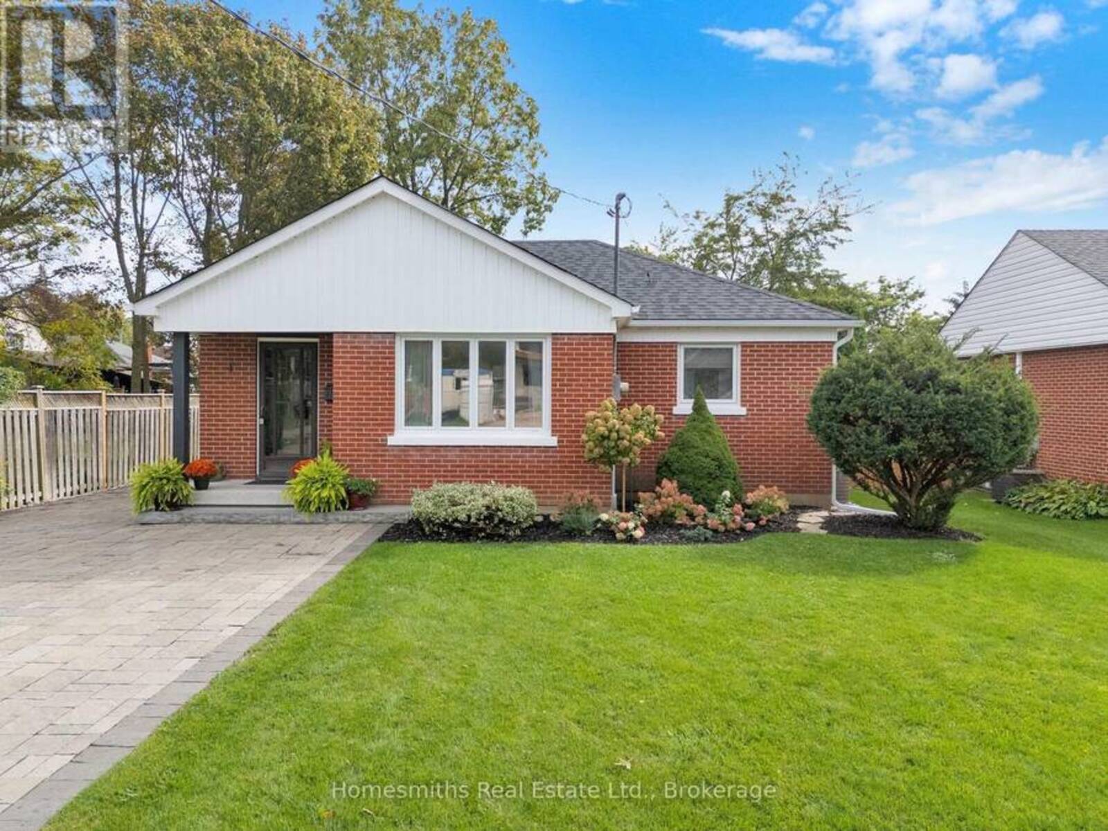1 EDSALL AVENUE, Clarington, Ontario L1C 2A7