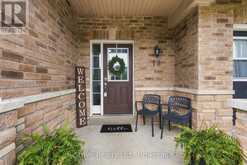18 BUD DOUCETTE COURT | Uxbridge Ontario | Slide Image Two
