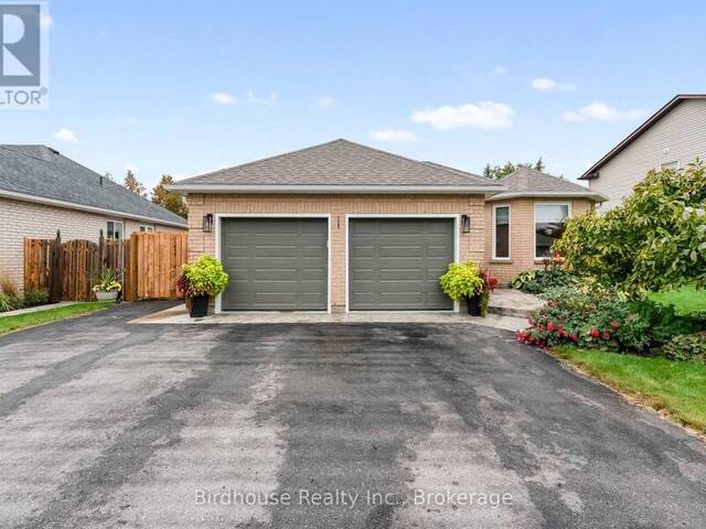 25 KIRKCONNELL ROAD Lindsay Ontario, K9V 6E7 - 5 Bedrooms Home For Sale