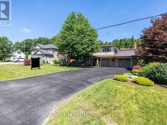 624 ROSELAWN AVENUE Oshawa Ontario, L1L 1B2