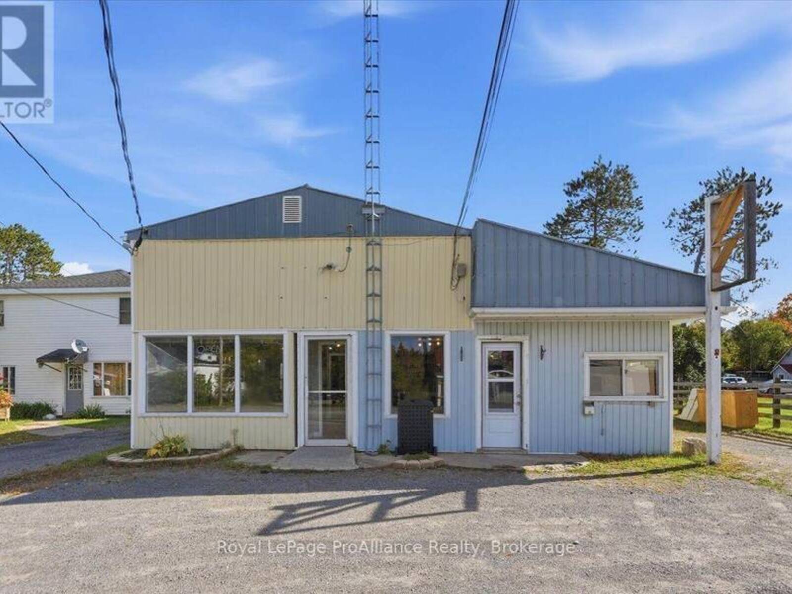 12269 HIGHWAY 41 HIGHWAY, Addington Highlands, Ontario K0H 2G0