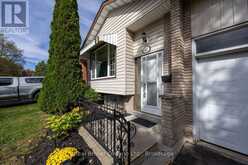 919 EXETER STREET | Oshawa Ontario | Slide Image Four