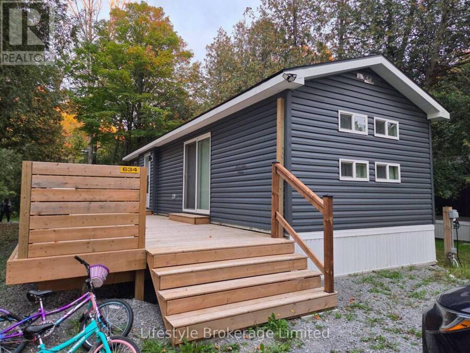 634 BLUEBERRY LANE, Scugog, Ontario L9L 1B4