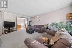 210 MURRAY DRIVE | Aurora Ontario | Slide Image Eleven