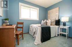 57 INDIAN TRAIL | Lindsay Ontario | Slide Image Twenty-two