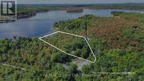 49 NORTH SHORE LANE | Madoc Ontario | Slide Image Three