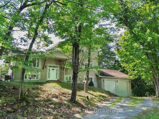 49 NORTH SHORE LANE Madoc Ontario, K0K 2K0 - 4 Bedrooms Waterfront Home For sale